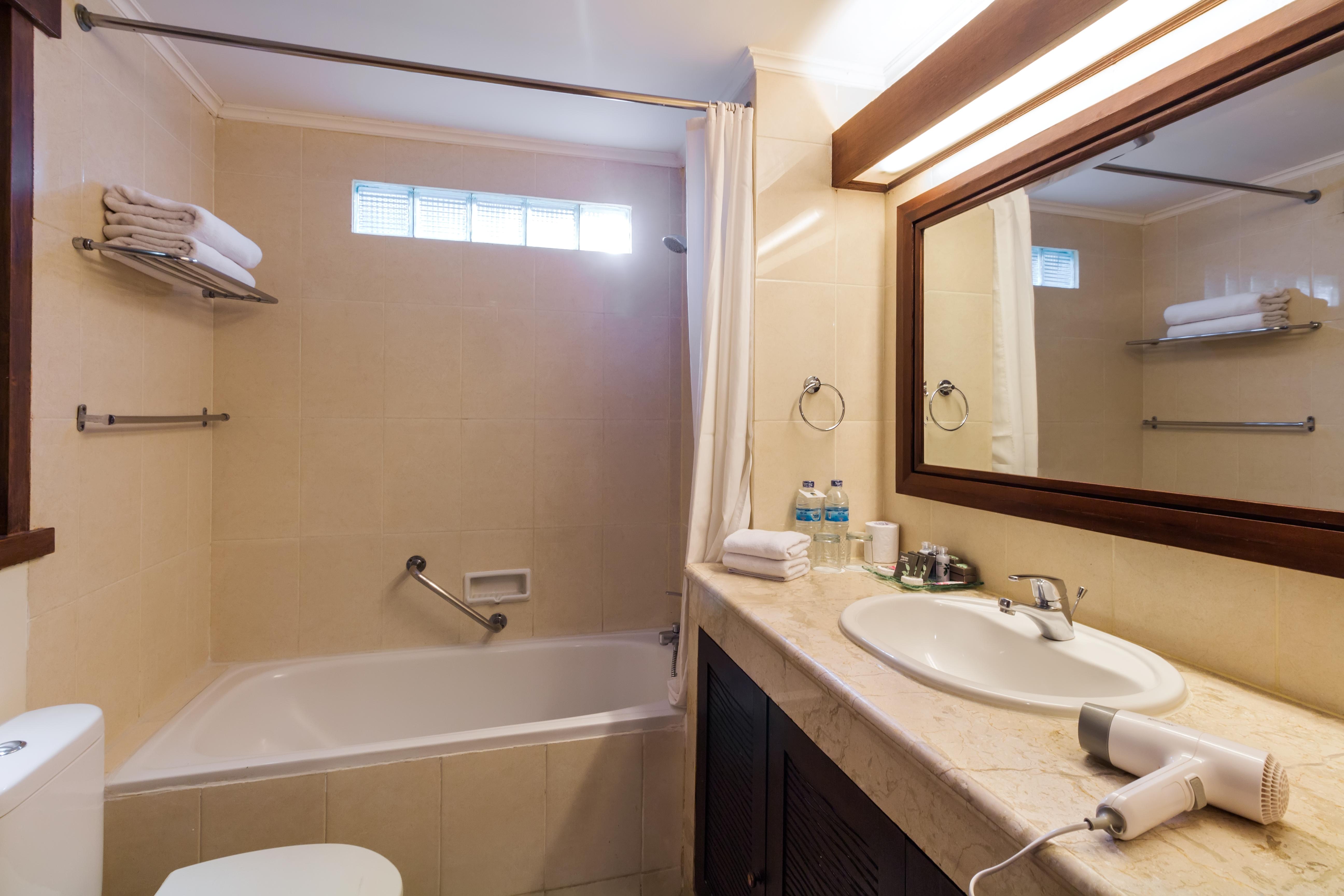 Hotel Risata Bali & 4*
