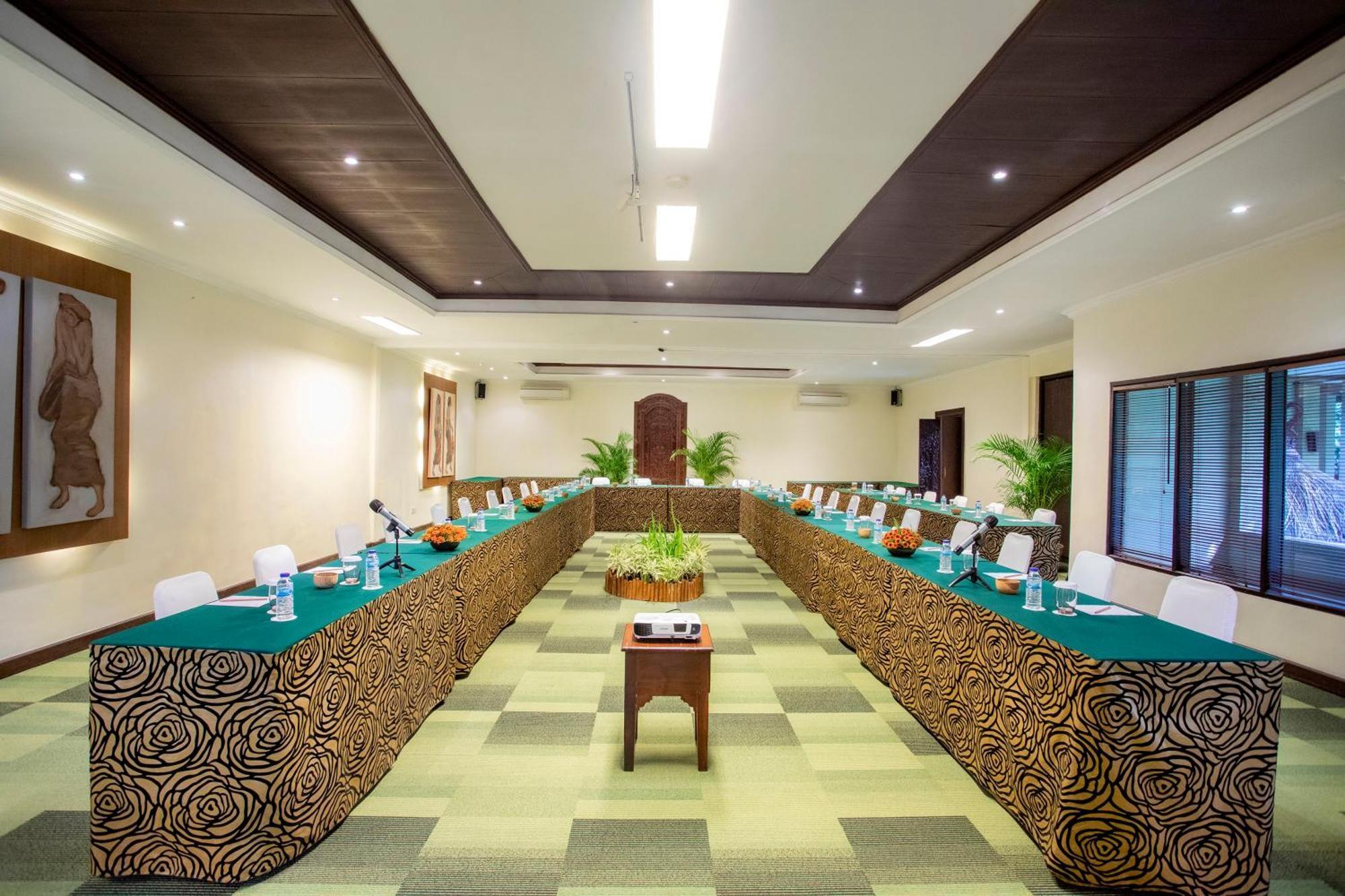 Risata Bali & Hotel