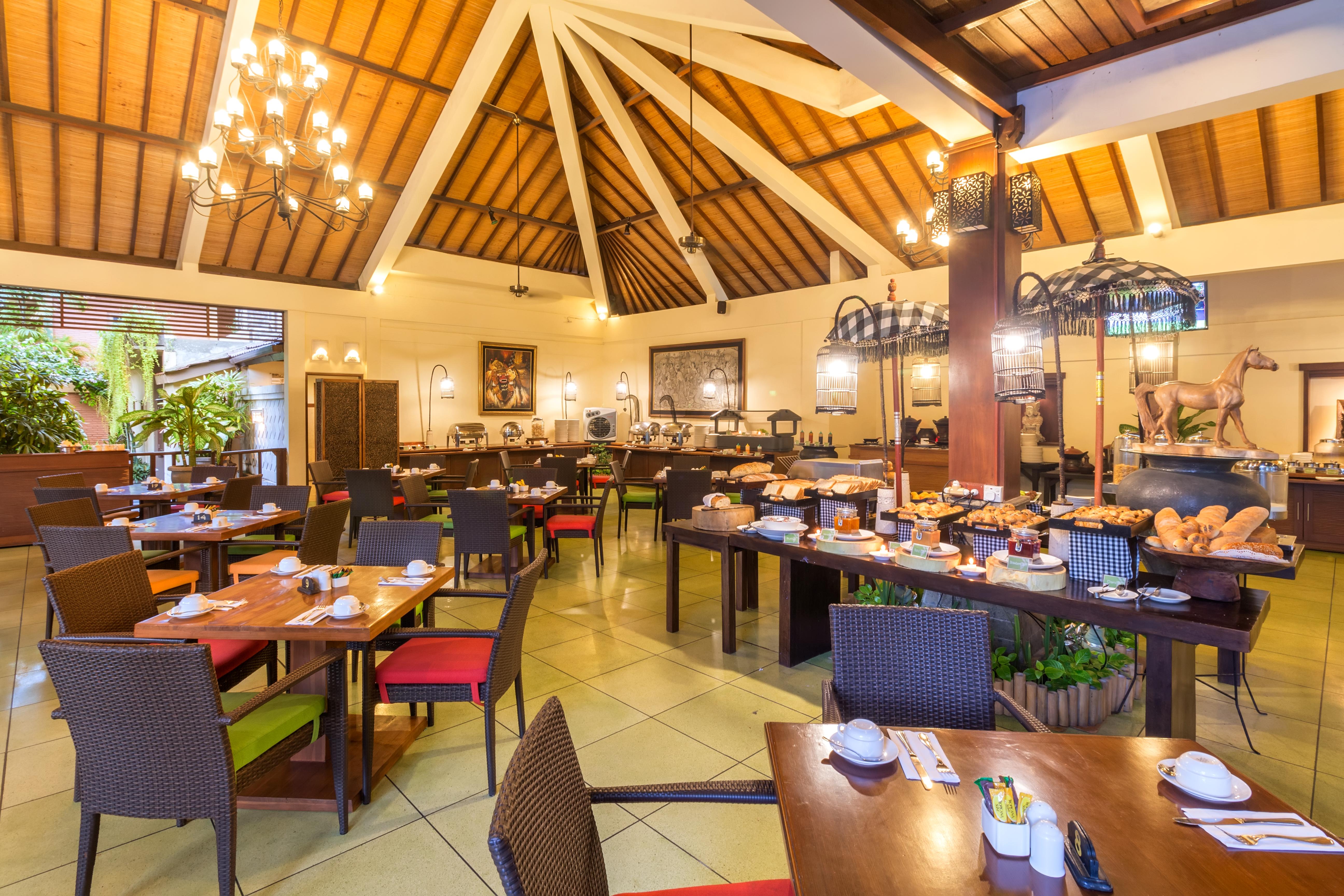Hotel Risata Bali & 4*