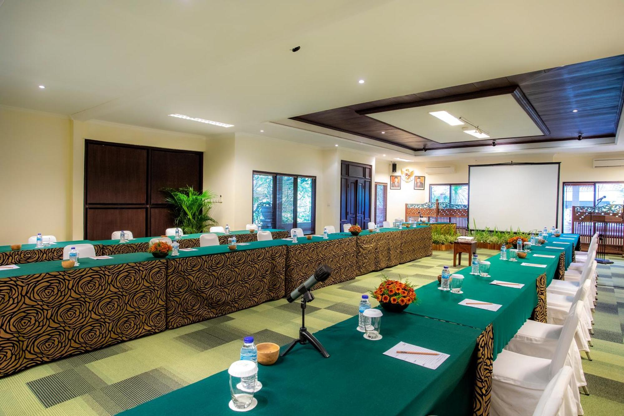 Risata Bali & Hotel Kuta (Bali)